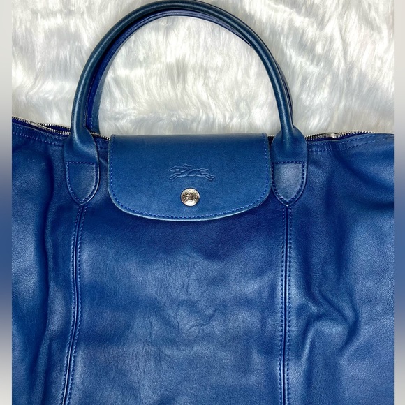 LONGCHAMP
Le Pliage Medium Leather Shoulder Bag - Picture 12 of 12